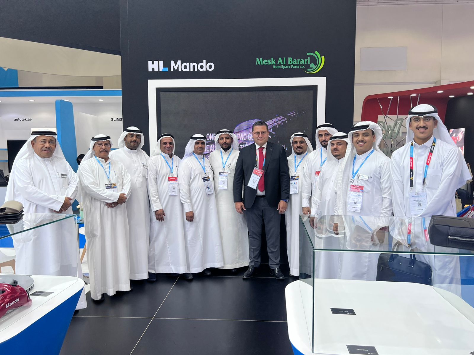 معرض اوتوميكانيكا دبي 2022